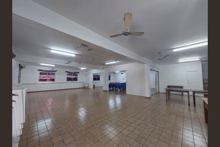 Apartamento à venda com 48m², 2 quartos e 1 vaga Apartamento à venda com 48m², 2 quartos e 1 vagaÁrea comum - Salão de Festas