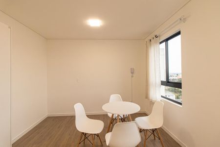 Apartamento para alugar com 32m², 1 quarto e 1 vagaSala