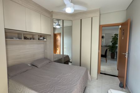 Apartamento para alugar com 91m², 2 quartos e 1 vagaSuíte 1
