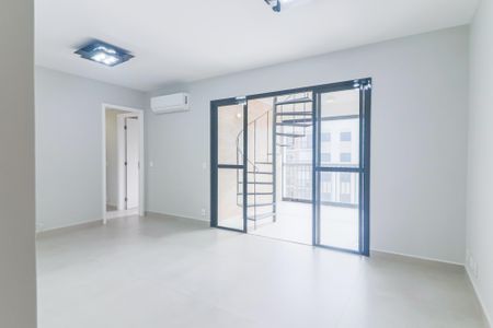 Apartamento para alugar com 222m², 4 quartos e 3 vagas Apartamento para alugar com 222m², 4 quartos e 3 vagasSala