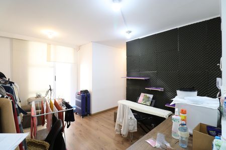Sala de apartamento para alugar com 3 quartos, 61m² em Bom Retiro, São Paulo