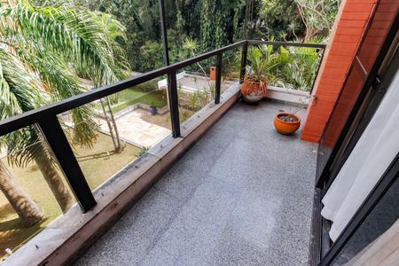 Apartamento à venda com 200m², 4 quartos e 3 vagasVaranda da Sala 2