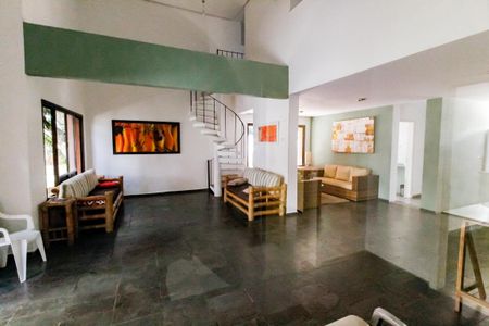 Apartamento à venda com 200m², 4 quartos e 3 vagasÁrea comum - Salão de festas