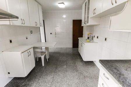 Apartamento à venda com 200m², 4 quartos e 3 vagasCozinha