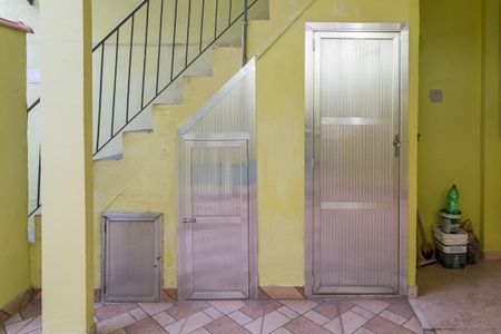 Casa para alugar com 120m², 2 quartos e sem vagaVaranda - Armários