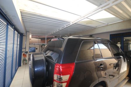 Casa à venda com 140m², 3 quartos e 2 vagasGaragem