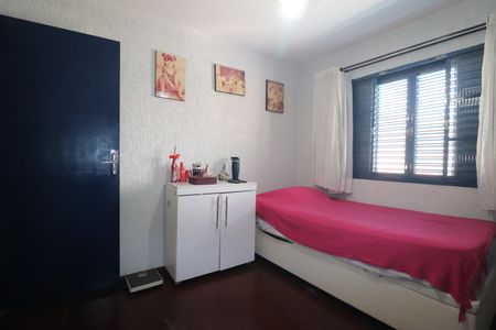 Casa à venda com 140m², 3 quartos e 2 vagasQuarto 2