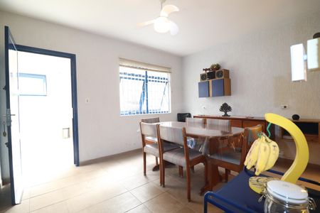 Casa à venda com 140m², 3 quartos e 2 vagasSala de Jantar