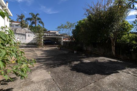 Casa à venda com 300m², 4 quartos e 4 vagasGaragem