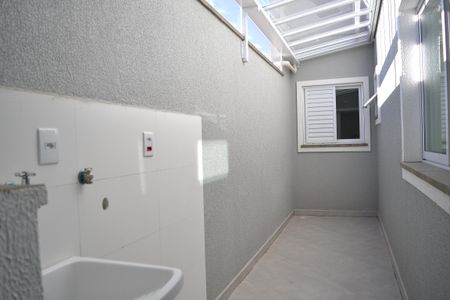 Apartamento para alugar com 66m², 2 quartos e 1 vagaÁrea de Serviço