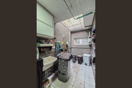 Casa para alugar com 160m², 4 quartos e 2 vagas Casa para alugar com 160m², 4 quartos e 2 vagasÁrea de Serviço