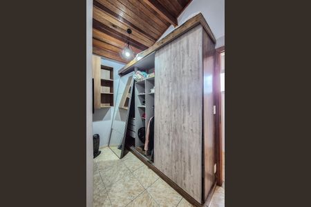 Casa para alugar com 160m², 4 quartos e 2 vagas Casa para alugar com 160m², 4 quartos e 2 vagasQuarto 2