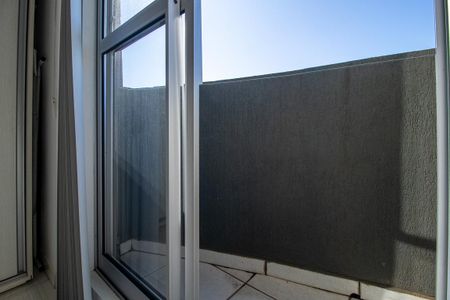 Apartamento para alugar com 31m², 1 quarto e 1 vaga Apartamento para alugar com 31m², 1 quarto e 1 vagaSacada