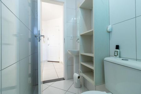 Apartamento para alugar com 31m², 1 quarto e 1 vaga Apartamento para alugar com 31m², 1 quarto e 1 vagaBanheiro Social