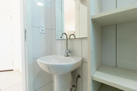 Apartamento para alugar com 31m², 1 quarto e 1 vaga Apartamento para alugar com 31m², 1 quarto e 1 vagaBanheiro Social