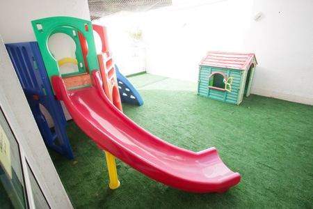 Apartamento à venda com 78m², 2 quartos e 1 vagaÁrea comum - Playground