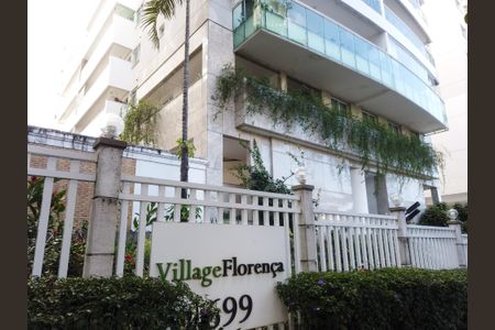 Apartamento à venda com 78m², 2 quartos e 1 vagaFachada