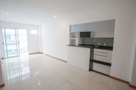 Apartamento à venda com 78m², 2 quartos e 1 vagaSala