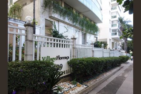 Apartamento à venda com 78m², 2 quartos e 1 vagaFachada