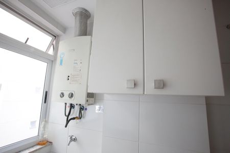 Apartamento à venda com 78m², 2 quartos e 1 vagaÁrea de Serviço