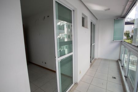 Apartamento à venda com 78m², 2 quartos e 1 vagaVaranda do Quarto 