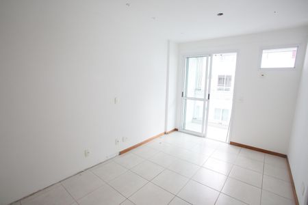 Apartamento à venda com 78m², 2 quartos e 1 vagaSuíte