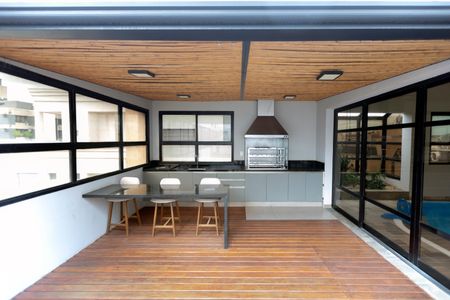 Apartamento à venda com 330m², 5 quartos e 4 vagasÁrea comum - Churrasqueira