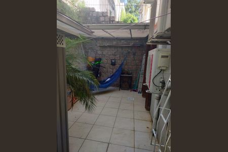 Apartamento à venda com 79m², 2 quartos e 1 vaga Apartamento à venda com 79m², 2 quartos e 1 vagaÁrea Externa