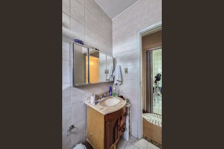 Casa à venda com 177m², 3 quartos e 2 vagasBanheiro