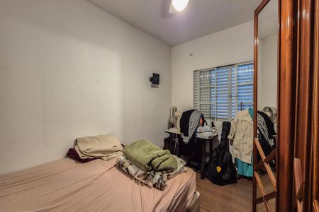 Casa à venda com 177m², 3 quartos e 2 vagasQuarto 2