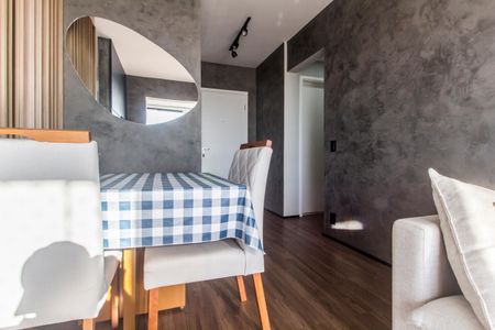 Apartamento à venda com 58m², 2 quartos e 1 vagaSala de Jantar