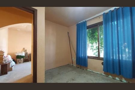 Casa à venda com 355m², 3 quartos e 4 vagasQuarto