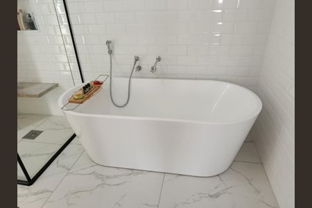 Apartamento à venda com 132m², 2 quartos e 1 vagaBanheiro da Suíte 2