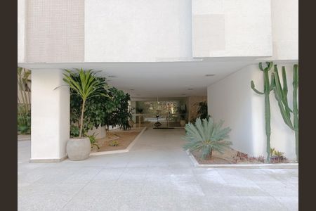 Apartamento à venda com 132m², 2 quartos e 1 vagaEntrada do edifício