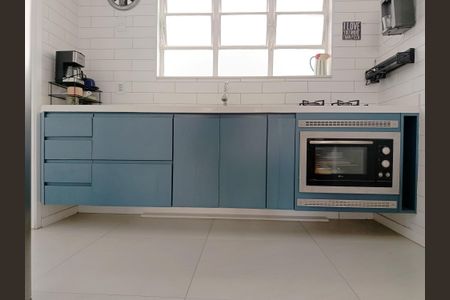 Apartamento à venda com 132m², 2 quartos e 1 vagaCozinha