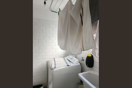 Apartamento à venda com 132m², 2 quartos e 1 vagaÁrea de Serviço