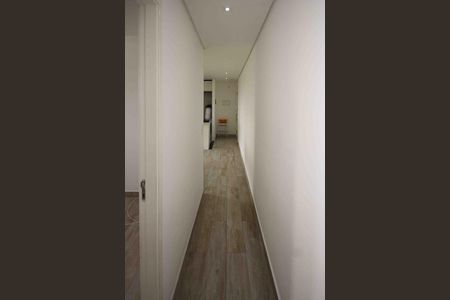 Apartamento para alugar com 56m², 2 quartos e 1 vaga Apartamento para alugar com 56m², 2 quartos e 1 vagaCorredor