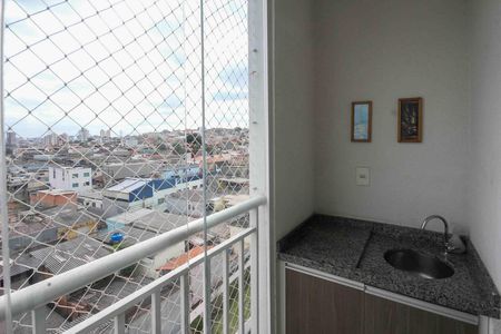 Apartamento para alugar com 56m², 2 quartos e 1 vaga Apartamento para alugar com 56m², 2 quartos e 1 vagaVaranda