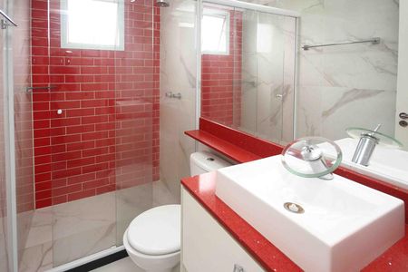 Apartamento para alugar com 56m², 2 quartos e 1 vaga Apartamento para alugar com 56m², 2 quartos e 1 vagaBanheiro da Suite