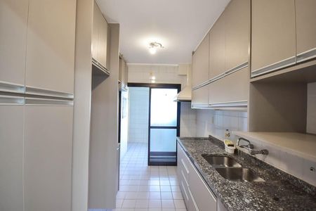 Apartamento à venda com 114m², 4 quartos e 3 vagasCozinha