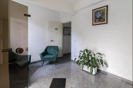 Apartamento à venda com 54m², 2 quartos e sem vagaÁrea comum