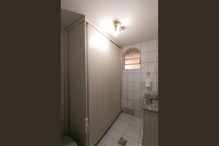 Casa à venda com 180m², 3 quartos e 3 vagas Casa à venda com 180m², 3 quartos e 3 vagasBanheiro/Suite