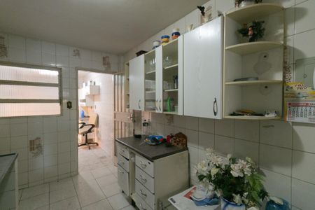 Casa à venda com 180m², 3 quartos e 3 vagas Casa à venda com 180m², 3 quartos e 3 vagasCozinha