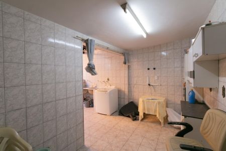 Casa à venda com 180m², 3 quartos e 3 vagas Casa à venda com 180m², 3 quartos e 3 vagasArea de serviço