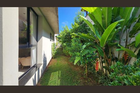 Casa à venda com 265m², 3 quartos e 6 vagas Casa à venda com 265m², 3 quartos e 6 vagasFoto 36