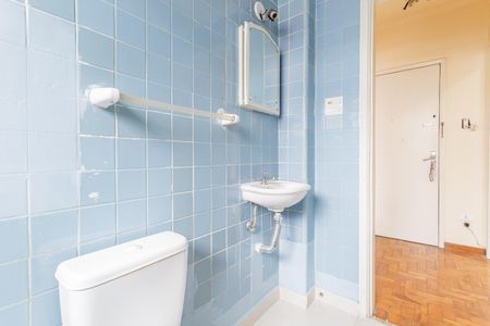 Banheiro de apartamento à venda com 1 quarto, 39m² em Vila Nova Conceição, São Paulo