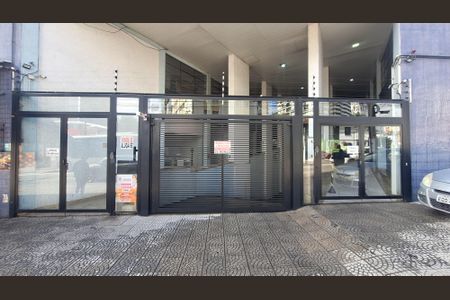 Apartamento à venda com 39m², 1 quarto e sem vagaFachada e portaria