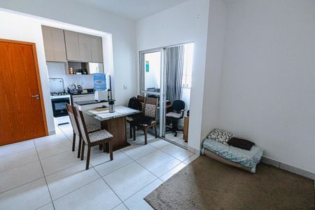 Apartamento para alugar com 86m², 3 quartos e 2 vagas Apartamento para alugar com 86m², 3 quartos e 2 vagasSala