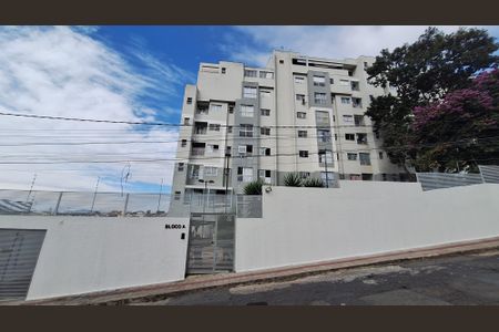 Apartamento para alugar com 86m², 3 quartos e 2 vagas Apartamento para alugar com 86m², 3 quartos e 2 vagasFachada