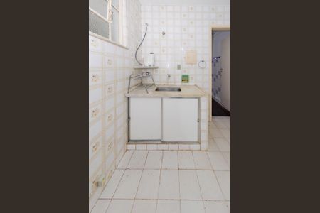 Apartamento à venda com 74m², 2 quartos e sem vaga Apartamento à venda com 74m², 2 quartos e sem vagaCozinha
